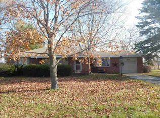 8330 Douglas Rd, Temperance, MI 48182