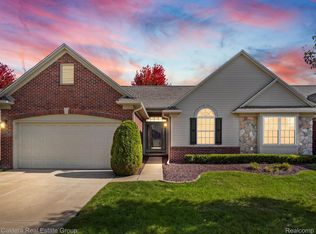 52786 Sable Dr #22, Macomb, MI