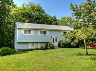 61 Tulip Rd, Mahopac, NY 10541