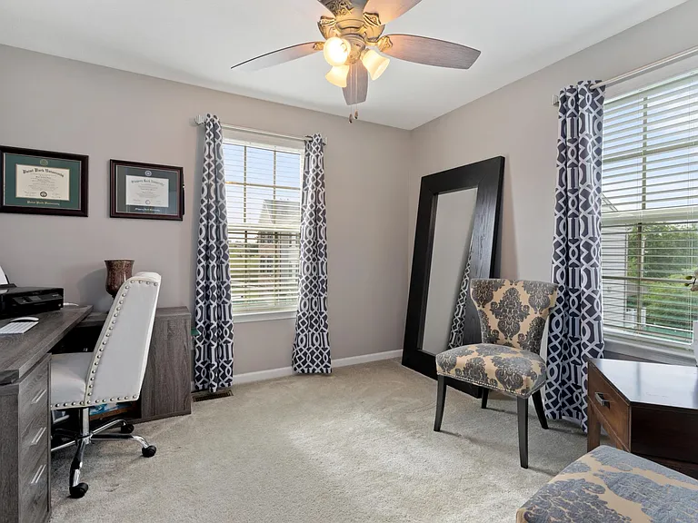 328 Aprilmae Way — Photo 17
