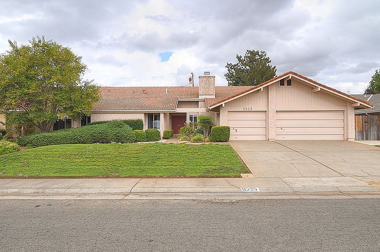 1st image of 9525 Flintridge Way