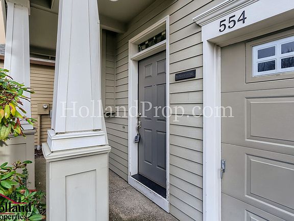 3rd image of 554 NE 60th Ave