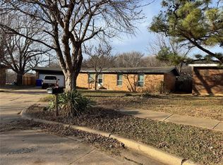 2105 Lafayette Dr, Norman, OK 73071