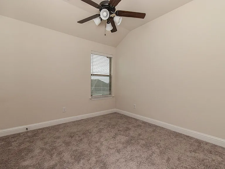 6819 Jade Dr — Photo 24