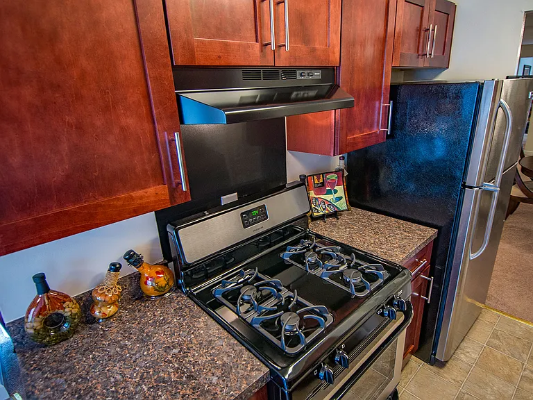 Oakton Park Apartments — Photo 41