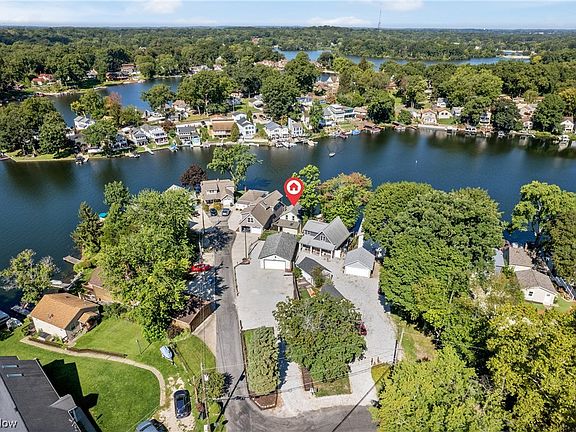 5th image of 3576 Portage Point Blvd
