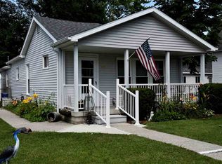 403 Cass Ave, Bay City, MI 48708