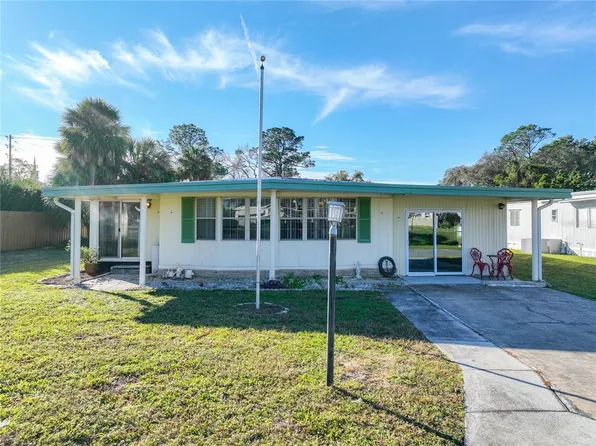 108 Diamond Head Dr, Leesburg, FL 34788