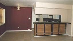 5th image of 706 Bayview Dr
