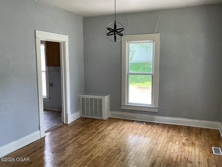 1417 Crow St — Photo 8