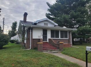 902 Ridgeway Ave, Vincennes, IN 47591