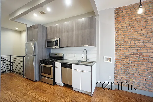 Rented by Rennit Inc. | media 31