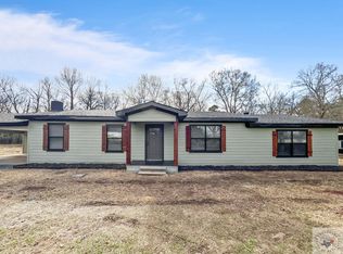 8415 Fm 561, De Kalb, TX 75559