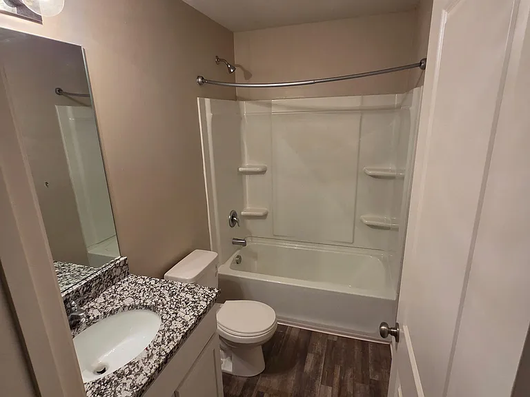 226 Arlington Ave — Photo 17