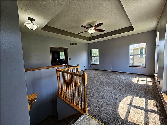 3rd image of 818 N Cloverdale Ct