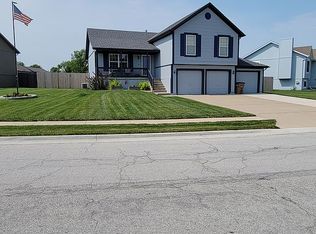 408 Secretariat St, Raymore, MO 64083