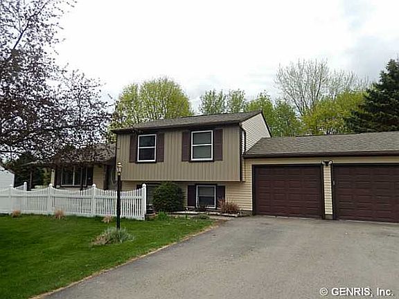 2nd image of 1514 Elderberry Cir