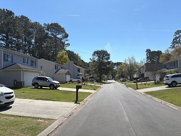 4th image of 132 Apache Dr