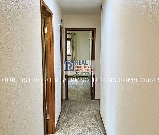 1120 NE 153rd Ave — Photo 36