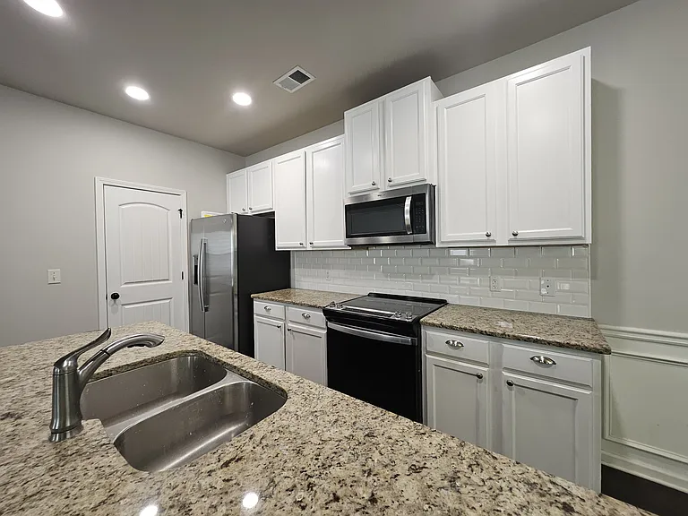 5096 Apple Grove Rd — Photo 7