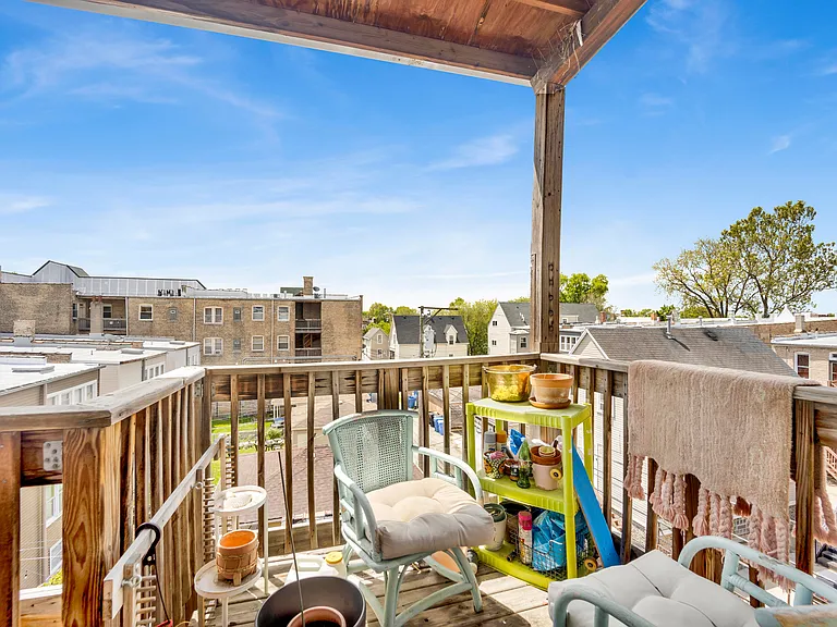 3809 W Altgeld St #2W — Photo 13