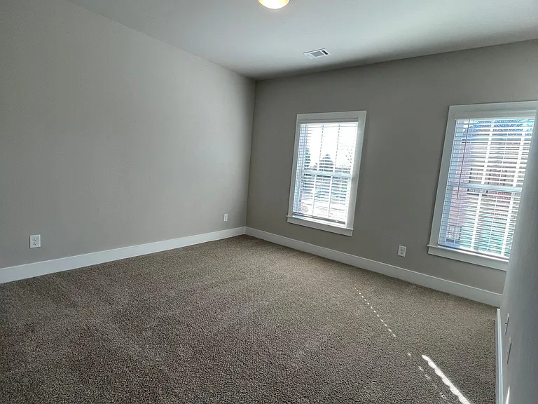 2180 Railyard Ave — Photo 4