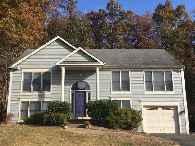 1st image of 11915 Gardenia Dr