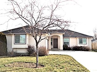 868 Red Fern Dr, Middleton, ID 83644