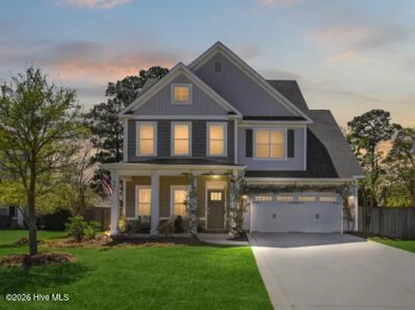 88 S Lamplighters Walk, Hampstead, NC 28443
