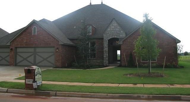 1st image of 14617 Yorkshire Ln