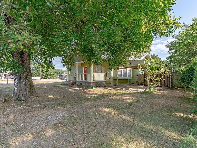 Listing photo 4