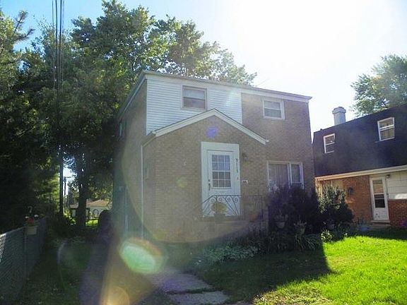 2nd image of 9115 Parklane Ave