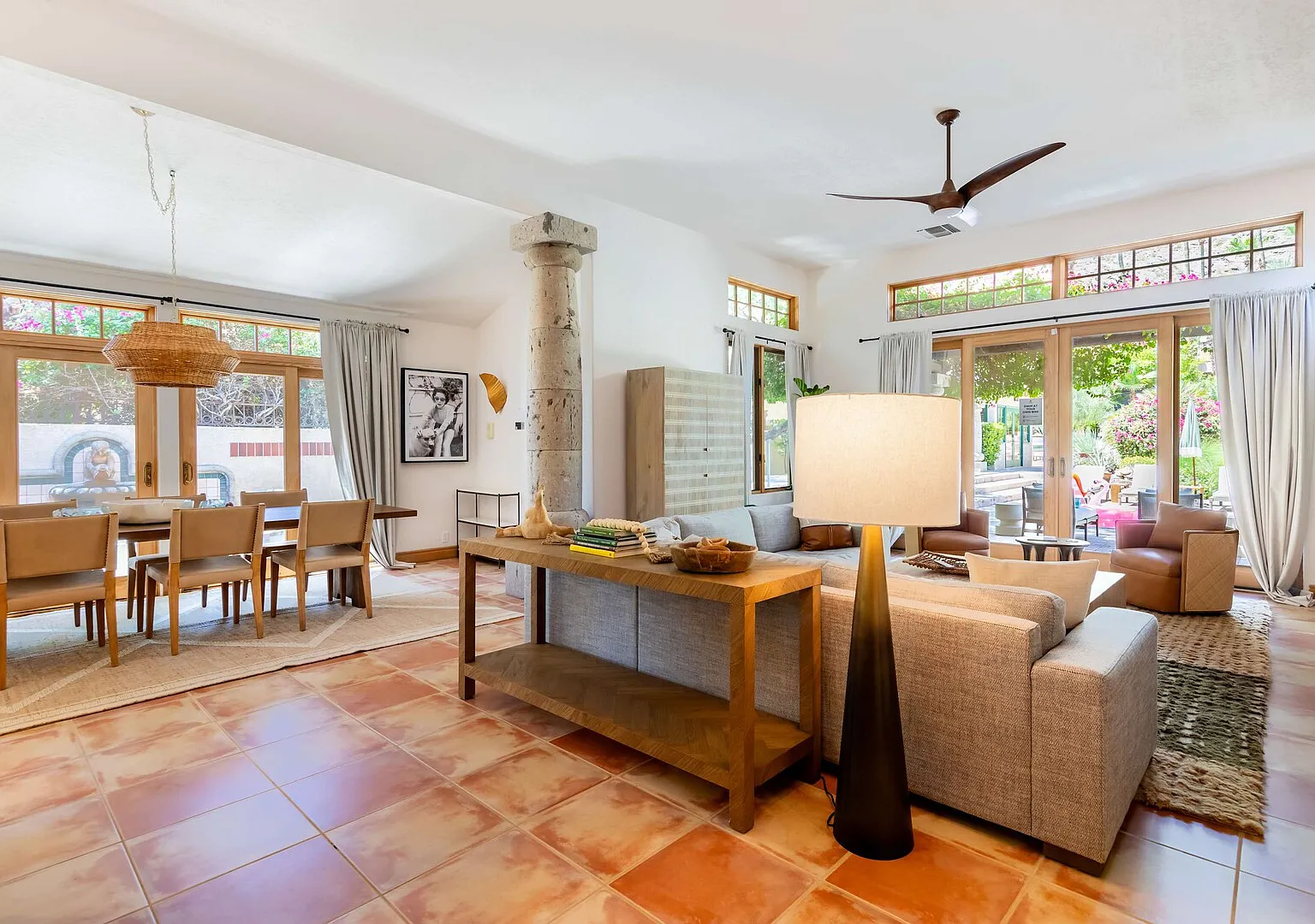 5BR Luxury Villa w Pool & Mountain Views — Photo 4