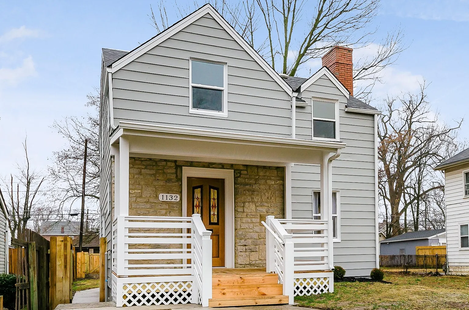 1132 Oakwood Ave photo 1