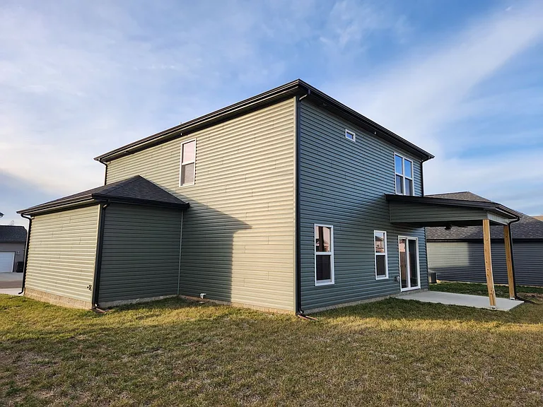 219 Donegal Dr — Photo 6