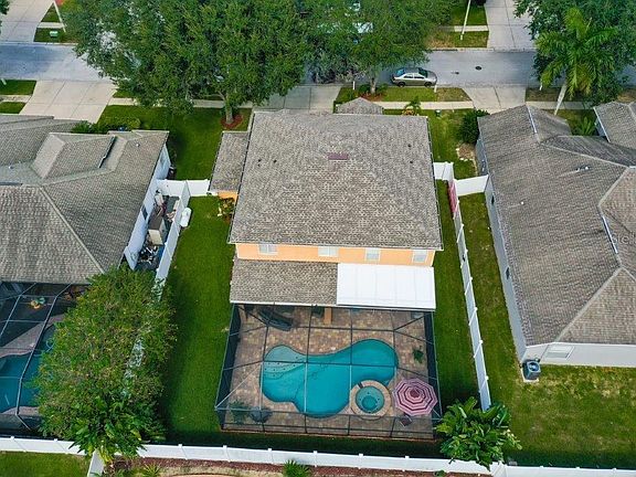3rd image of 2709 King Surrey Ct