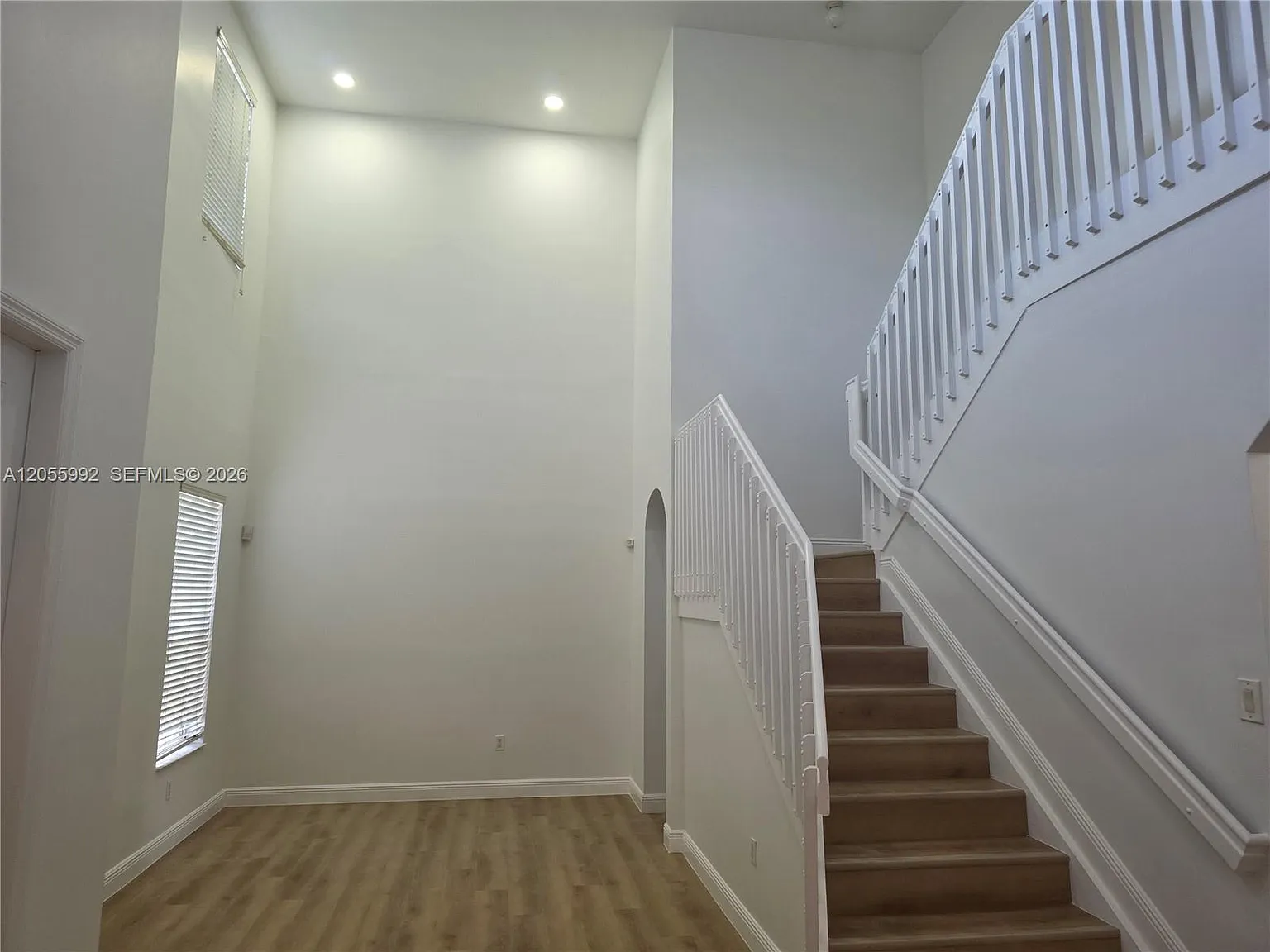 5 bed, 2598 sqft, $4,800 — Photo 4