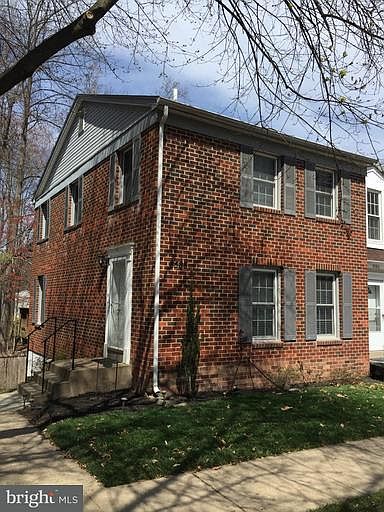 2nd image of 8588 Tyrolean Way