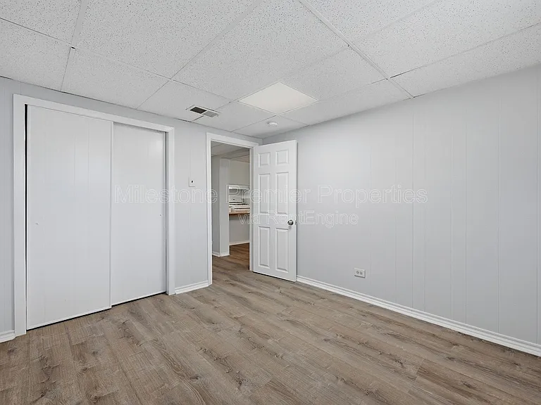 310 S Barrett Ave #101 — Photo 13