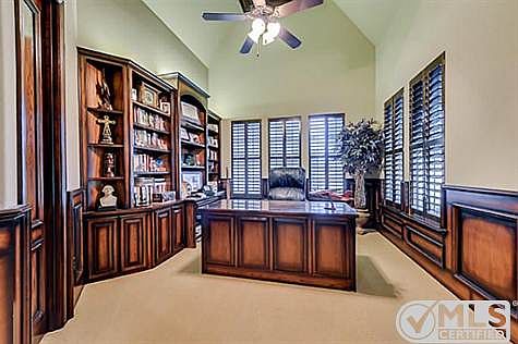 5th image of 2008 Surrey Ln