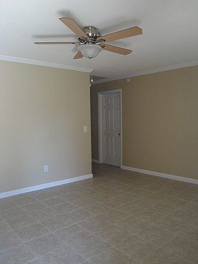 1st image of 44 Dogwood Trl APT A