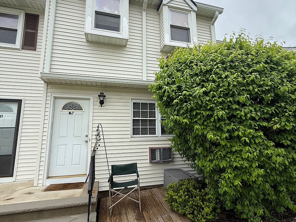 1st image of 322 Richard Mine Rd APT W2