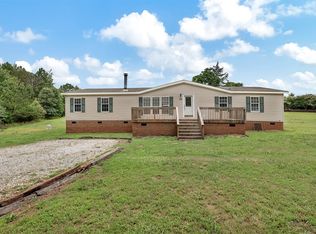 1010 Double Springs Rd, Townville, SC 29689