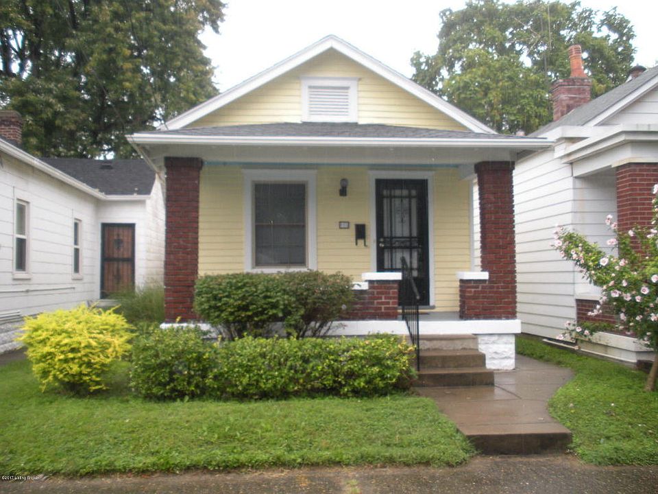 1st image of 815 Sylvia St