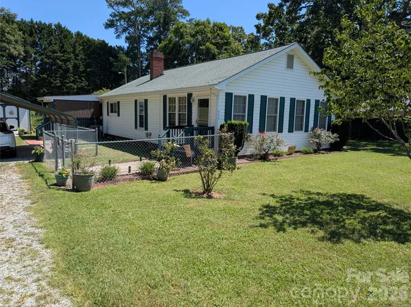 406 N Kimmons St, Landis, NC 28088