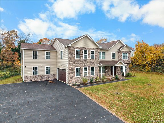 2nd image of 4 Coventry Court