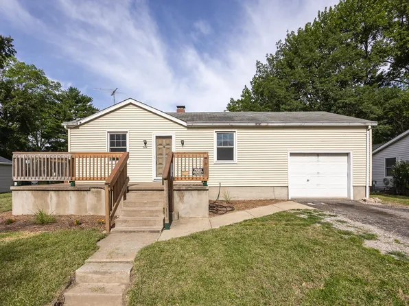 309 N 5th St, Mascoutah, IL 62258