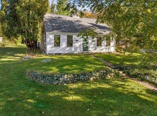 52 Old Oaken Bucket Rd, Scituate, MA 02066