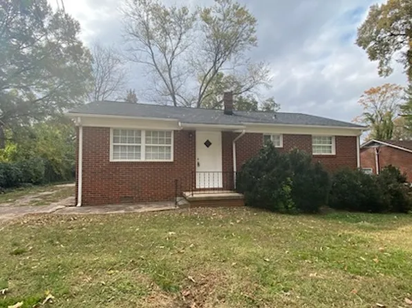 437 Brevard St, Statesville, NC 28677