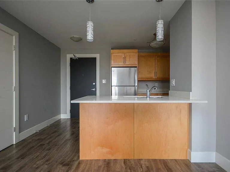245 Innovation Dr — Photo 18